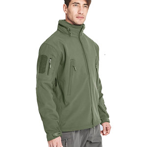 เสื้อแจ็คเก็ตซอฟต์เชลล์สปอร์ตสำหรับผู้ชาย - รับผลิตตามแบบ (OEM) พร้อมปักโลโก้ น้ำหนักเบา กันน้ำ ระบายอากาศได้ดี ดีไซน์เรียบง่าย เสื้อแจ็คเก็ตผู้ชาย - Product Image 3