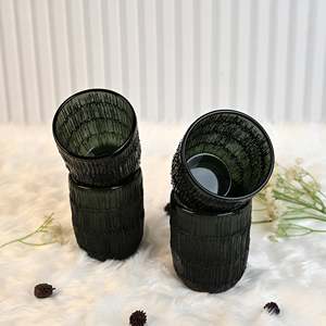 Juego de 4 Vasos de Vidrio Muse con Diseño Floral Vintage y Moderno, Capacidad de 400-450 ml, Aptos para Alimentos, Ideales para Hoteles, Bodas y Regalos - Product Image 2