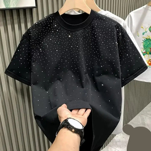 เสื้อยืดผู้ชายสั่งทำขายส่ง ผ้าฝ้าย 100% ระบายอากาศได้ดี แขนสั้น ทรงเข้ารูป ตกแต่งด้วยคริสตัลแบบกำหนดเอง - Product Image 4