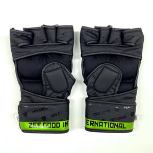 Gants de combat MMA professionnels en cuir PVC à demi-doigts pour adultes unisexes, utilisation en extérieur, antidérapants, évacuant l'humidité, pour la boxe et le grappling - Product Image 3