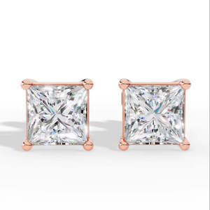 Boucles d'oreilles de luxe en or 10K avec diamant de laboratoire certifié, taille princesse, solitaire à quatre griffes, style panier - Product Image 3