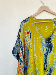 Green and <b>Blue</b> Silk Tie and <b>Dye</b> Kaftan for Her Silk Maxi Dress Light Weighted Kaftan - Product Image 3