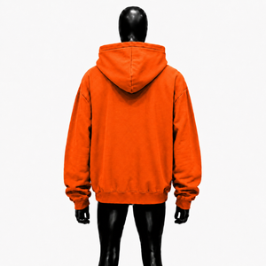 Herren-Kapuzenpullover in Orange mit Reißverschluss, Puff-Print und Eigenstil-Schriftzug, Lässiger Herbst-Streetwear, Locker Geschnitten, Casual Hoodie im Angebot - Product Image 2