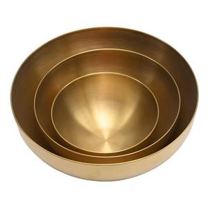 Elegante Juego de 4 Tazones de Acero Inoxidable para Servir Frutas, Personalizables y Ecológicos, Ideales para Salsas y Condimentos - Product Image 4