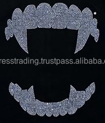 2025 Sweat à capuche basique en coton mélangé pour hommes avec motif solide col à capuche et détail strass prix de gros - Product Image 2