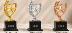 Trophée étoile premium pour la reconnaissance de l'excellence, trophée de récompense commerciale premium au style moderne et finition métallique. - Product Image 1