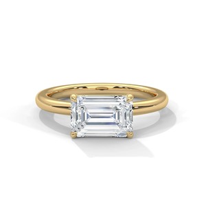 Anillo solitario de oro amarillo de 14 quilates con diamante cultivado en laboratorio de corte esmeralda de 1.70 quilates, anillo de compromiso clásico minimalista para mujer - Product Image 1