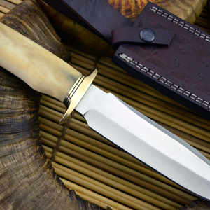 มีดล่าสัตว์แบบ Heavy Duty สำหรับการเอาชีวิตรอด ใบมีดแบบ Fixed Blade พร้อมปลอกมีด สำหรับตั้งแคมป์ เดินป่า และกิจกรรมกลางแจ้ง อุปกรณ์ผจญภัยคุณภาพจากผู้ผลิต - Product Image 1