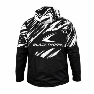Chaqueta cortavientos ligera impermeable con logotipo personalizado al por mayor, chaqueta de paintball con forro de malla para invierno - Product Image 2