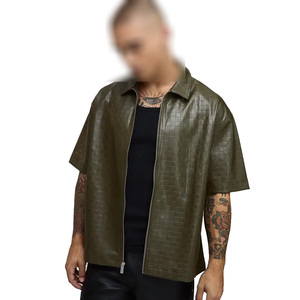 เสื้อเชิ้ตหนัง PU ผู้ชายทรงสแตนด์ สไตล์คนเมือง คุณภาพพรีเมียม ราคาขายส่ง สินค้ามาใหม่ ผู้จัดจำหน่ายที่ดีที่สุด ปรับแต่งได้ตามต้องการ ระบายอากาศได้ดี - Product Image 1