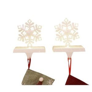 Support de chaussette de Noël en fonte robuste en forme d'étoile, crochet de suspension pour cheminée, idéal pour un décor rustique des fêtes - Product Image 4