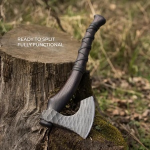 Hache de combat de style Viking en acier à haute teneur en carbone, fabriquée à la main, manche en bois, fourreau en cuir, personnalisable, vente en gros, couteaux de survie Viking - Product Image 4