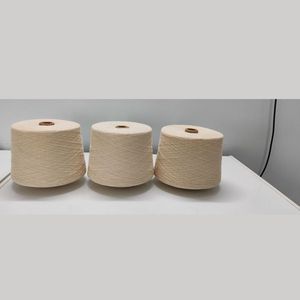 Fil de coton peigné compact de qualité export 100% coton NE 16s/1 pour le tricot et le tissage - Product Image 1