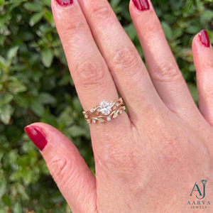 Bague en Moissanite Or Rose avec Pierre Centrale Ovale et Motif Feuille, Bijou de Mariage Nuptial - Product Image 4