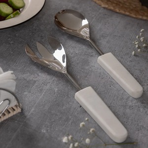 Juego de Platos Decorativos de Metal para Servir Ensaladas, Pasta y Verduras - Product Image 2