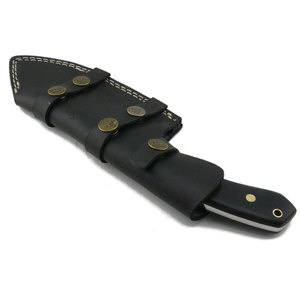 Cuchillo de supervivencia multifunción de acero de Damasco para uso profesional, ideal para camping, en venta online. - Product Image 6