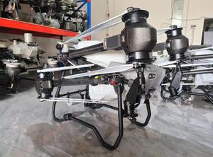 Drones de Pulverización Agrícola de Alta Resistencia con Marco de Fibra de Carbono, Pulverizador de Cultivos UAV para Agricultura de Precisión, Gran Capacidad, Control Inteligente - Product Image 3