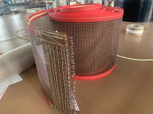 สายพานลำเลียงแบบตาข่ายไฟเบอร์กลาสเคลือบ PTFE สำหรับเครื่องอบแห้งเกรดอาหารไม่ติด - Product Image 4