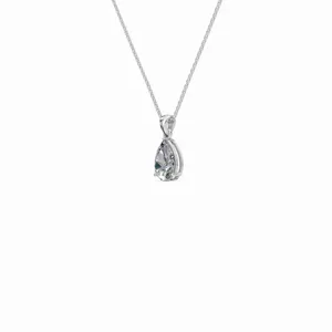 Collier pendentif solitaire en diamant taille poire Forever en or blanc 18 carats pour femme, idéal pour fiançailles, mariage et soirées - Product Image 3