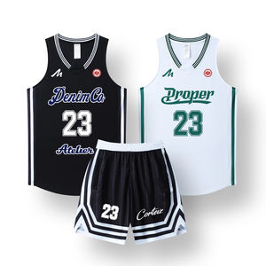 Maillot de basketball personnalisé pour homme en polyester, avec numéro brodé, design vintage en mesh, respirant, léger, écologique, sublimé - Product Image 1