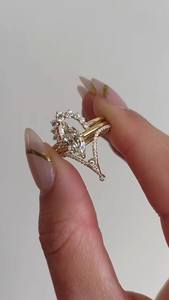 แหวนเพชรทรงมาร์คีส์ 2.01 กะรัต ผลิตในห้องปฏิบัติการ ดีไซน์เรียบหรู 3 วง ประดับเพชรแบบคลัสเตอร์ ทองคำแท้ 14K สำหรับผู้หญิง ดีไซน์แหวนแยกส่วน เหมาะสำหรับเป็นแหวนหมั้น เครื่องประดับชั้นดี - Product Image 3