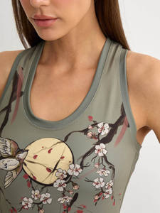 Conjuntos de Yoga para Mujer Tallas Grandes, Conjunto de Ropa Deportiva Tie Dye, Leggings de Cintura Alta con Efecto Scrunch, Sujetador Deportivo Ecológico de Secado Rápido - Product Image 4