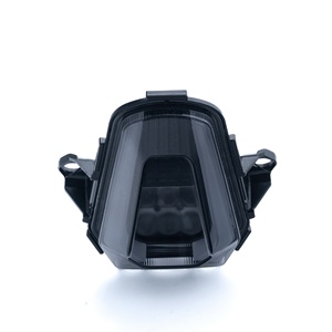 Luz Trasera LED Integrada con Intermitentes y Luz de Freno para Motocicleta CB650R CBR650R CB1000 Hornet, con Certificación E-Mark y Efecto Ahumado - Product Image 1