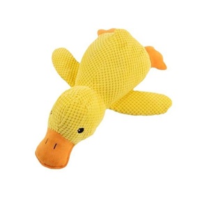 Jouet à mâcher pour chien en corde pelucheuse, doux, tressé, durable, interactif, pour nettoyer les dents, en forme de carotte - Product Image 1