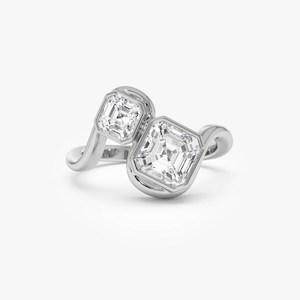 Bague en or massif 14 carats avec diamant, bague de fiançailles Toi et Moi, diamant de laboratoire taille Asscher 2 carats, bague à deux pierres, bague bypass pour elle - Product Image 5