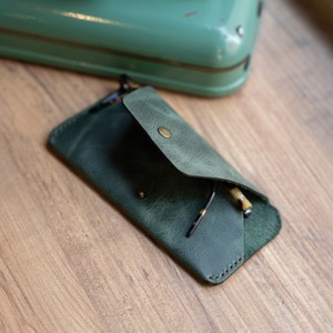 Étui à lunettes portable en cuir véritable, pochette de luxe souple faite à la main en cuir de vachette, housse fine pour lunettes de lecture LGC-0125 - Product Image 3