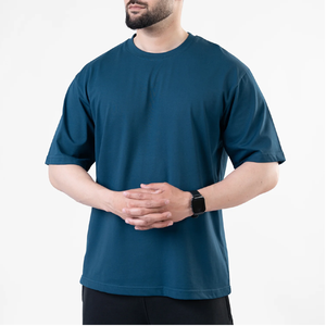 Camiseta Formal Elegante para Hombre, Antiencogimiento, Logotipo Personalizado, 100% Algodón Tejido, 230 GSM, Moderna, Unisex, Cuello Redondo, Manga Corta, Corte Holgado - Product Image 4