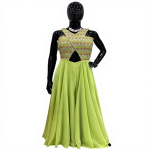 Mono de Diseño Moderno en Foux Georgette con Bordado y Lentejuelas, de Secado Rápido, para Fiestas y Eventos, Salwar Kameez Listo para Usar - Product Image 1