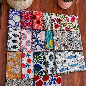 Serviettes carrées en coton imprimées à la main en Inde, réutilisables, écologiques, lot de 10, logo personnalisé, décoration bohème pour la maison, motif floral - Product Image 3