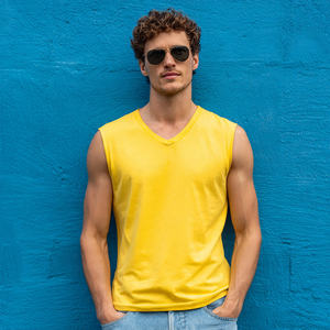 เสื้อกล้ามผู้ชาย Regal Three ระบายอากาศ แห้งเร็ว ป้องกันรังสียูวี ทรงเข้ารูป เหมาะสำหรับออกกำลังกาย ผลิตจากโพลีเอสเตอร์/คอตตอน คอวี - Product Image 2