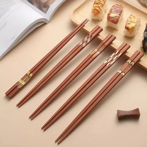 Vente Flash : Baguettes en bois en gros - Baguettes en bois - Couverts en bois - Baguettes personnalisées avec logo imprimé - Product Image 1