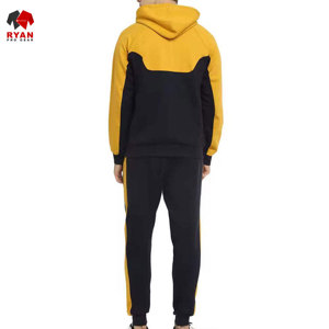 ชุดวอร์มผู้ชายขายดีสำหรับฤดูหนาว สไตล์โดดเด่น ผ้าระบายอากาศได้ดีและสวมใส่สบาย พร้อมโลโก้แบบกำหนดเอง คอเสื้อมีฮู้ด - Product Image 2