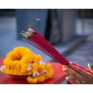 ธูปหอมพาราสคุณภาพสูง ทำจากไม้ไผ่บริสุทธิ์ 100% อายุการเก็บรักษา 2 ปี กลิ่นหอมติดทนนาน น้ำหอมธรรมชาติสำหรับบ้าน - Product Image 1