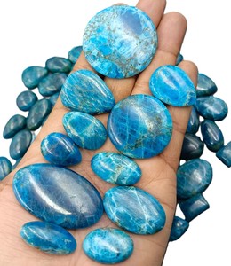 Lote al por mayor de gemas sueltas de apatita natural azul, cabujones de corte oval/pera y formas mixtas - Product Image 2