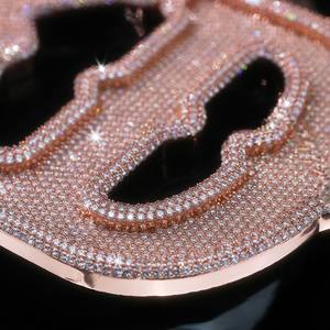 จี้เพชรแบบกำหนดเองสำหรับทุกเพศ สไตล์ฮิปฮอปสุดหรู  ทำจากเงินแท้ 925 ประดับด้วยเพชรโมอิสซาไนต์ VVS ชุบโรเดียมอย่างดี พร้อมใบรับรอง - Product Image 2