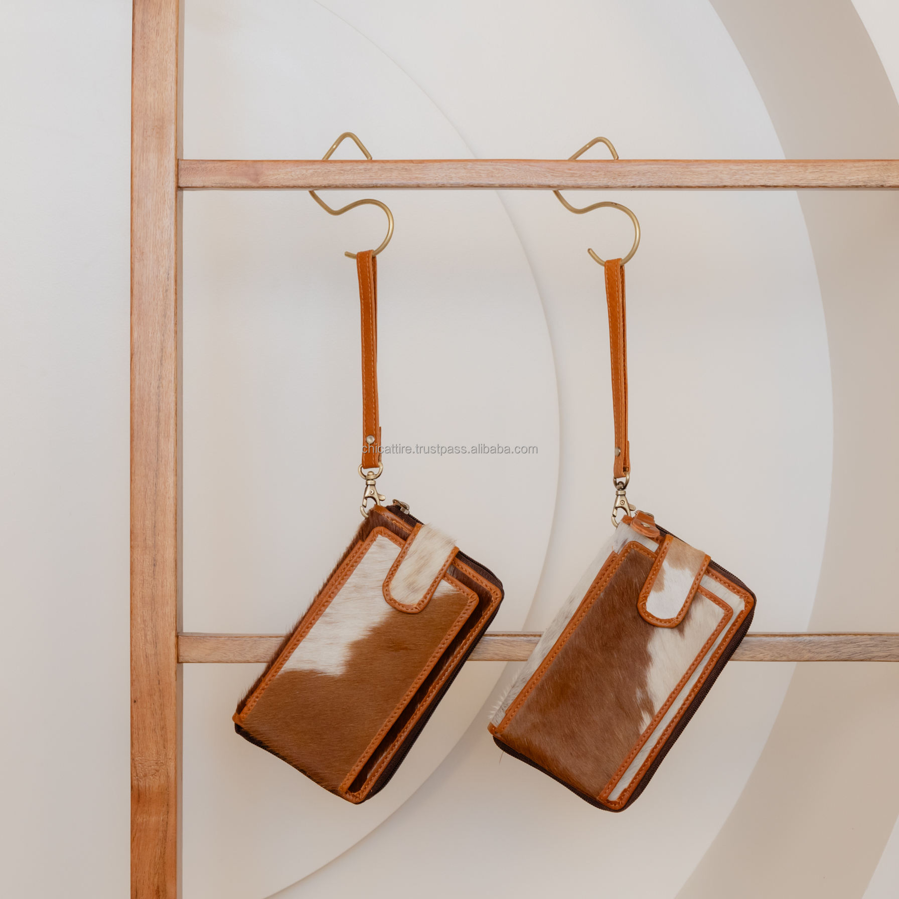 สีน้ำตาล