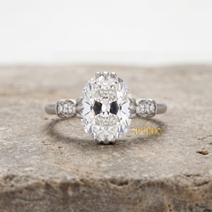 Anillo de Plata 925 con Diamante Cultivado en Laboratorio de Corte Cojín de 2.5 CT, Joyería Moderna y Minimalista, Hermoso Anillo de Compromiso para Boda o Fiesta - Product Image 2