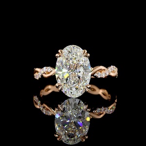 Anillo Romántico de Oro 10K/14K/18K con Diamante Cultivado en Laboratorio de Corte Ovalado de 3 Quilates Certificado por IGI, Elegante Anillo de Compromiso con Pavé Infinito Trenzado - Product Image 1