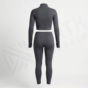 Conjunto Deportivo Seamless Personalizado para Mujer, Top Deportivo y Leggings, Dos Piezas, Ropa Deportiva para Gimnasio, Yoga, Fitness, Athleisure - Product Image 2