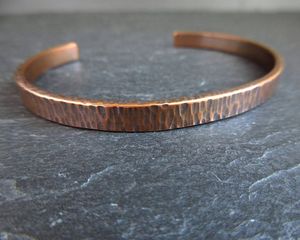 Elegante Brazalete de Cobre para Hombre con Diseño Ajustable Premium y Apariencia de Joyería Tradicional - Product Image 3