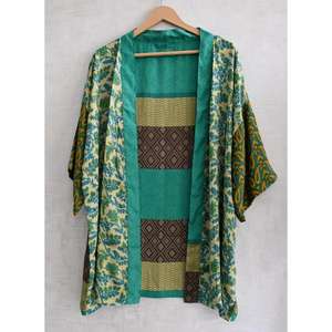 Robe kimono en soie indienne pour femmes, faite à la main, courte, imprimée, robe de nuit, vêtements de détente - Product Image 1