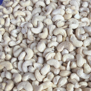 Factory Directly Jumbo Cashews Organic Whole Cashew W180 W210 Santigo Cashew With Custom Packaging - Product Image 1