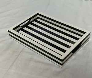 Bandeja de Servir Artesanal India con Incrustaciones de Resina Floral y Madera para Decoración de Cocina y Uso Doméstico - Product Image 3