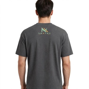 Camiseta Personalizada Minimalista con Gráfico de Panda, Cuello Redondo, Diseño Animal Desgastado, Logotipo Bordado, Venta al Por Mayor OEM - Product Image 3