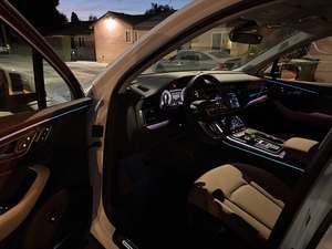 Audi Q7 Premium Plus 55 TFSI Usado 2025 - Product Image 6