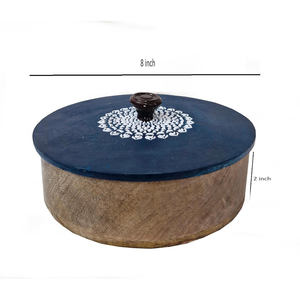 Elegante calentador de alimentos de madera resistente al calor diseño duradero caja Chapati esmaltada a mano con tapa para almacenar alimentos y servir comidas calientes - Product Image 2